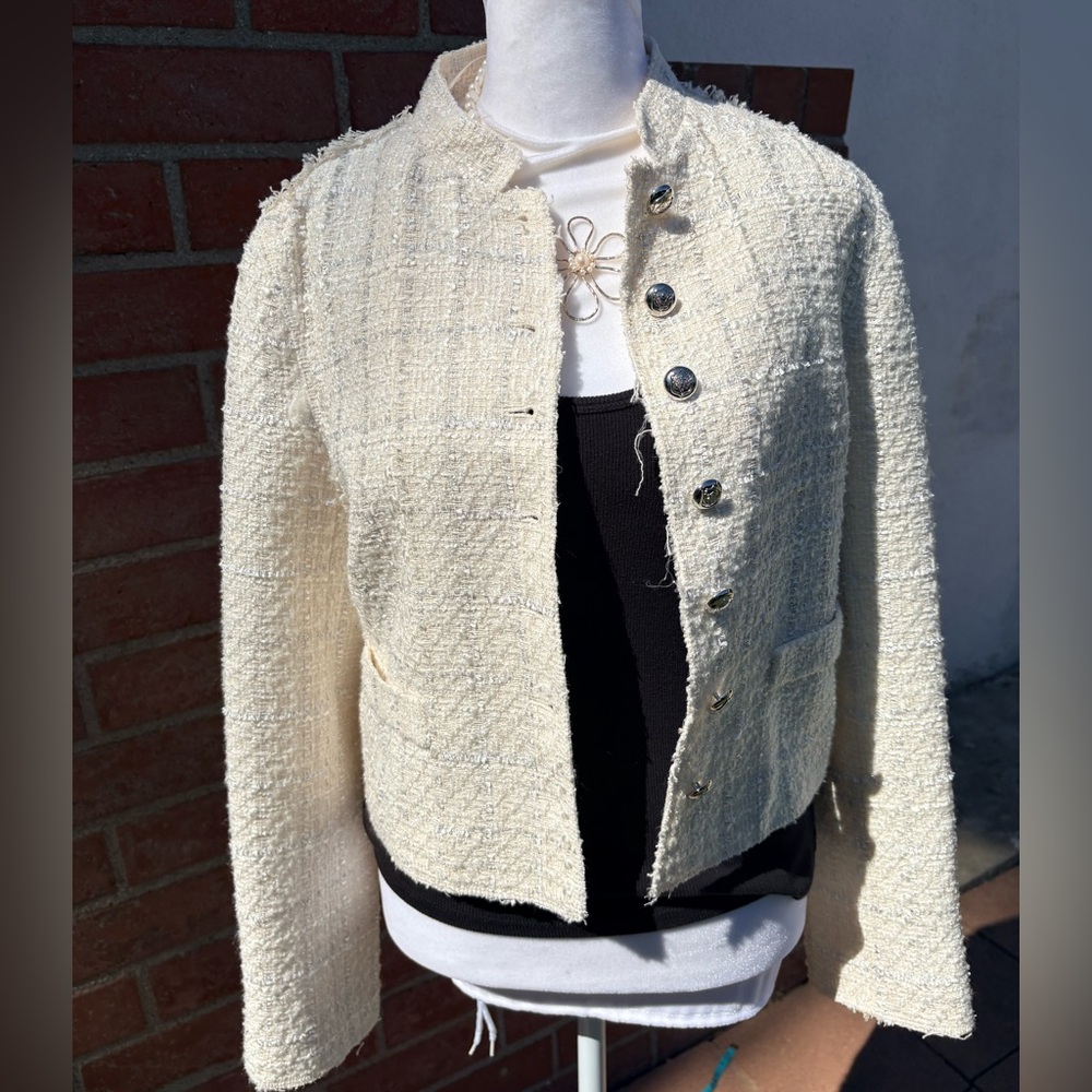 Elegant Cream tweed Women's Jacket